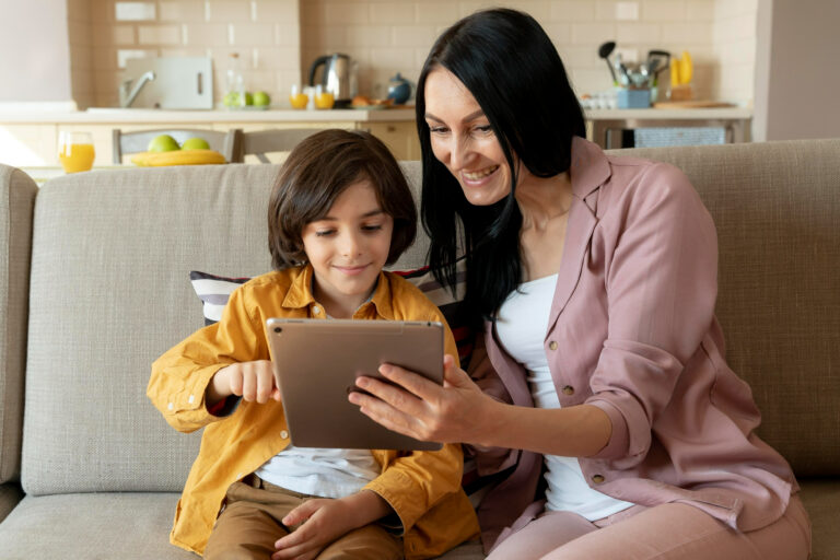 15 Autumn Arabic Words Every Child Should Learn This Season (With Fun Activities)